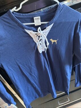 PINK Victoria's Secret Navy Long Sleeve Lace-Up Top with Gold Dog Logo
